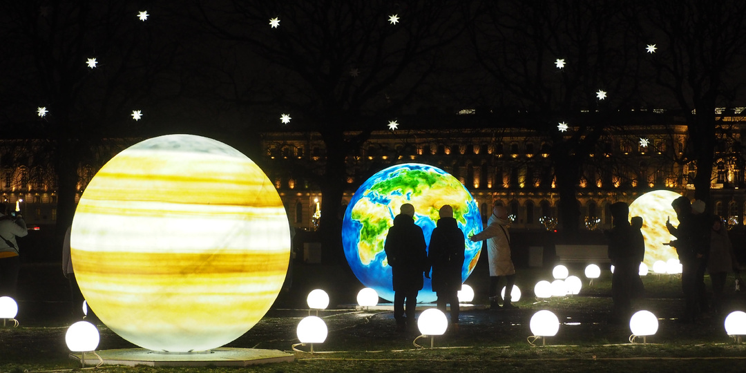 "Парад планет" на Васильевском острове