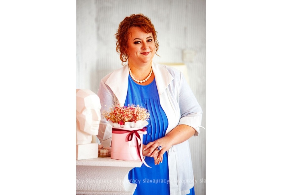     Новый год-2026 без телевизора – 5 огненных конкурсов от копыльской ведущей