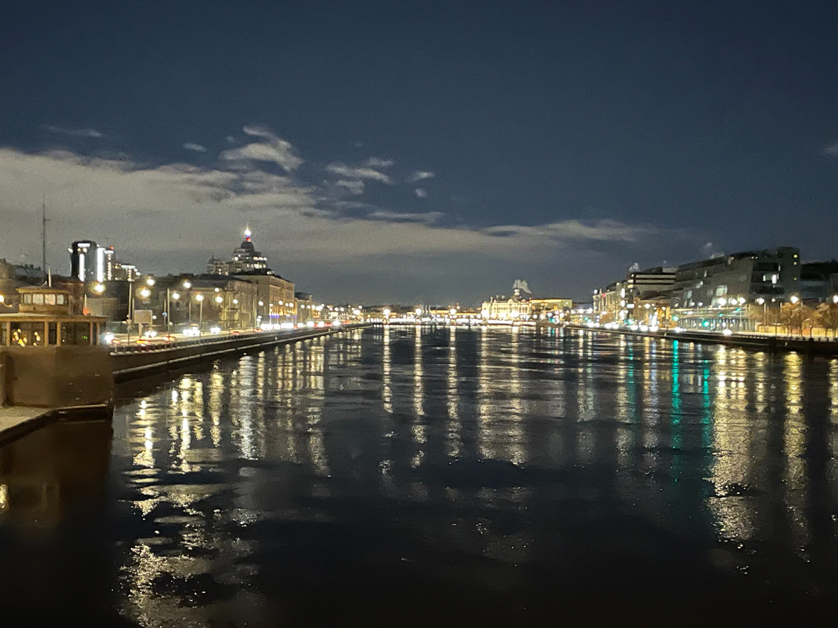 Вид с Гренадерского моста. 29.12.2025