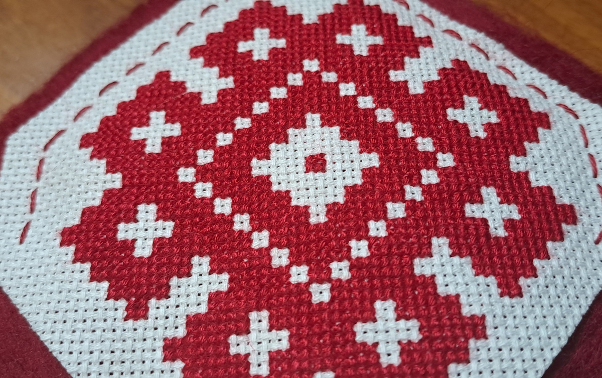 Фото автора. Оберег "Громничья свеча"