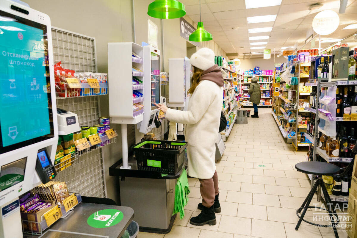 В Татарстане на сегодня больше 7,5 тысячи торговых точек, имеющих лицензию на продажу алкоголяФото: © «Татар-информ»