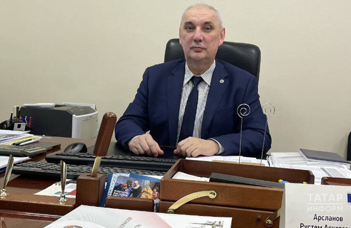 Рустем Арсланов: «Приобретая алкоголь, покупатель может самостоятельно воспользоваться сервисом ЕГАИС и проверить, находится ли его покупка в легальном обороте»Фото: © Дмитрий Шатров / «Татар-информ»