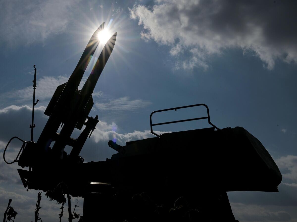    Зенитный ракетный комплекс "Бук-М2" в зоне СВО | © РИА Новости / Евгений Биятов
