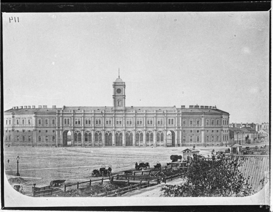 Здание вокзала Санкт-Петербурго-Московской ж.д. в Санкт-Петербурге. Период строительства: 1847–1851 годы
Фото: Федеральное государственное бюджетное учреждение культуры "Центральный музей железнодорожного транспорта Российской Федерации"