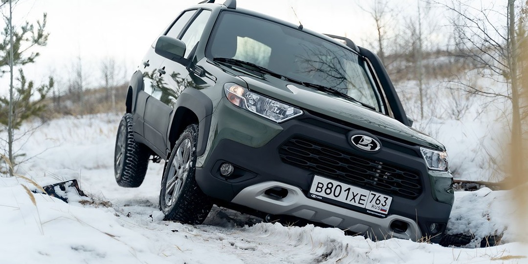 Притормозить, чтобы поехать: как «дедовский» способ спасает застрявший автомобиль