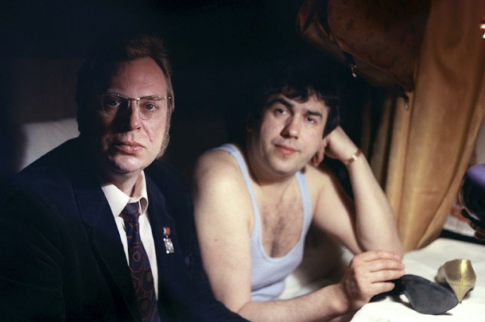 Юрий Богатырев и Станислав Садальский в фильме «Презумпция невиновности» режиссёра Евгения Татарского (1988)