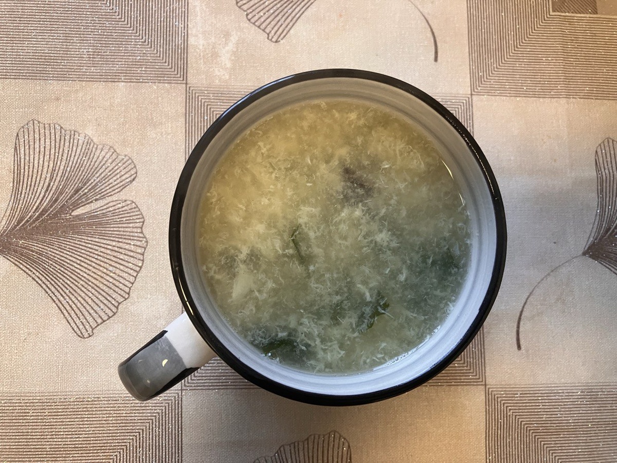 Мисо с яйцом подача