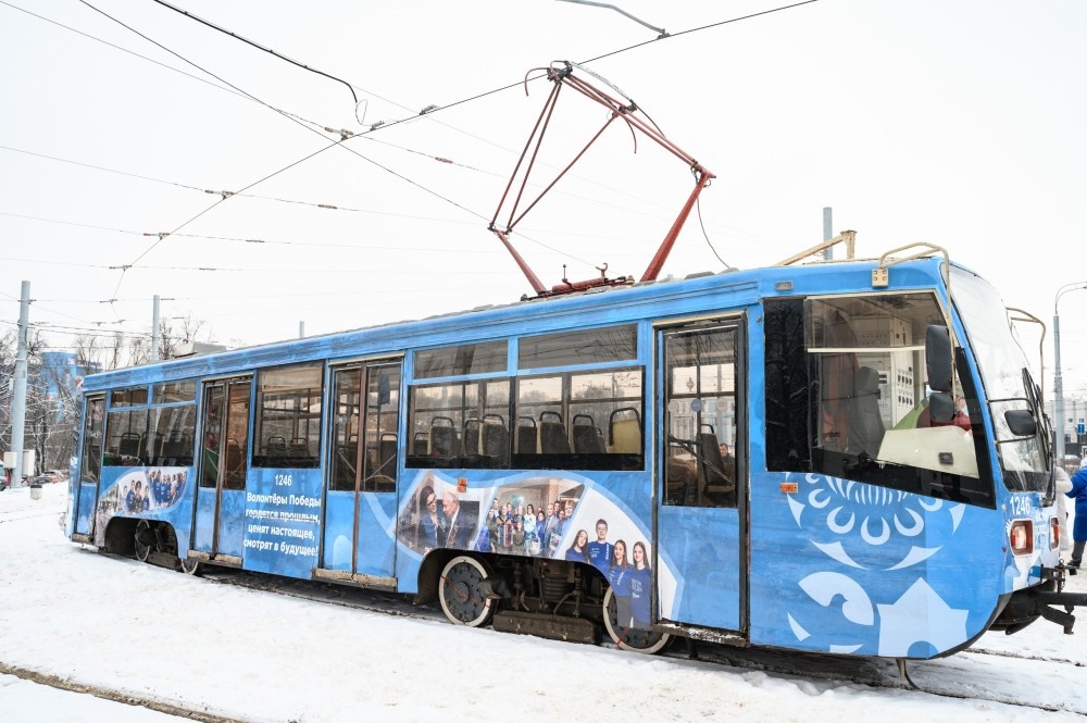    В Нижнем Новгороде запустили два трамвая проекта «Вагон Победы»