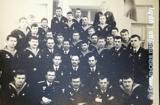 Экипаж К-8. Автор: В. Панченко