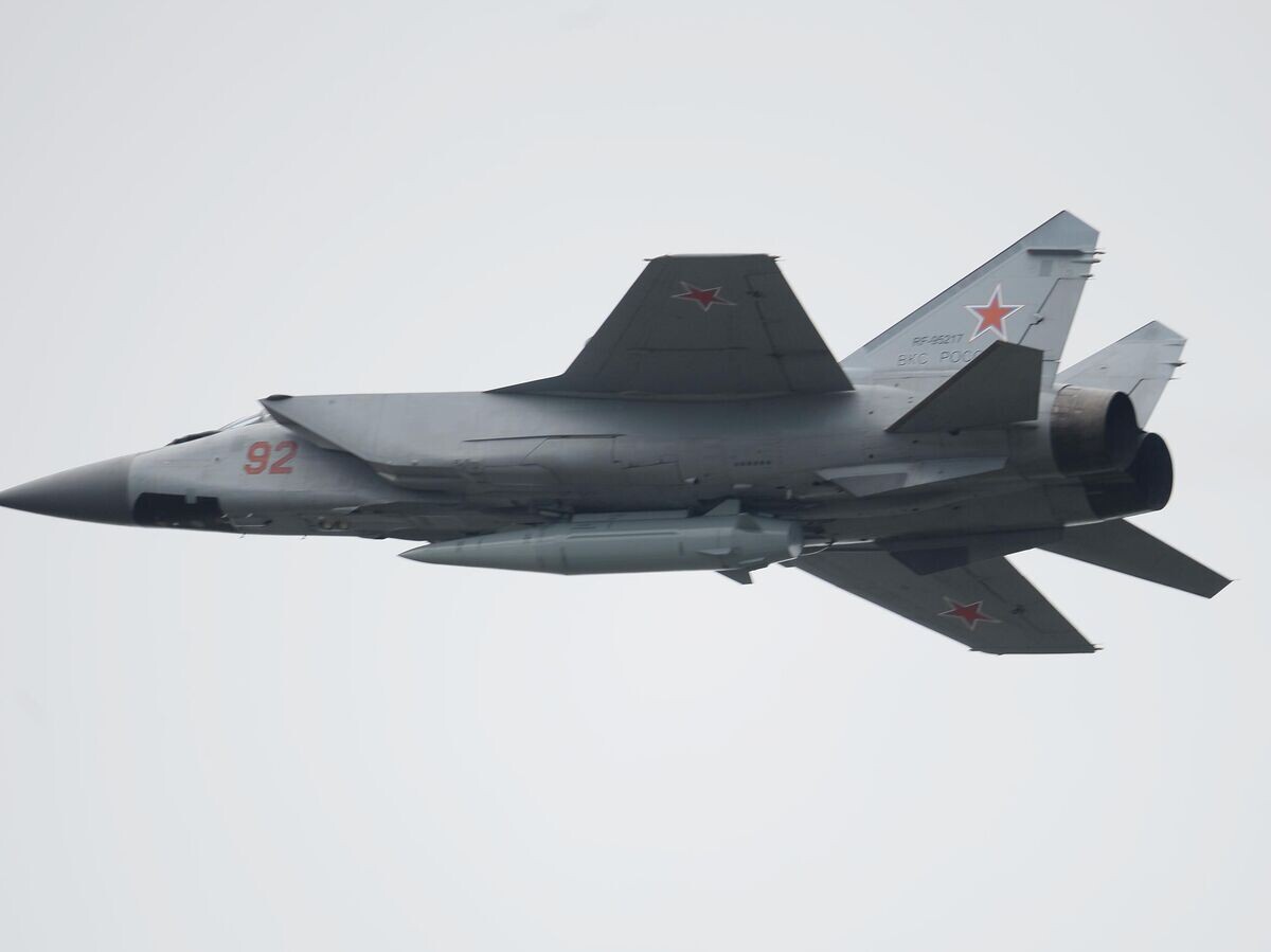    Истребитель-перехватчик МиГ-31К с гиперзвуковой ракетой "Кинжал" | © РИА Новости / Андрей Станавов