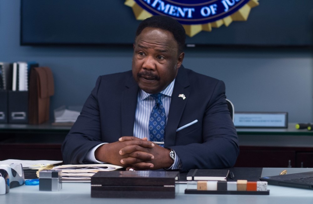     Исайя Уитлок-младший, кадр из фильма «Калифорнийский дорожный патруль» (2017)