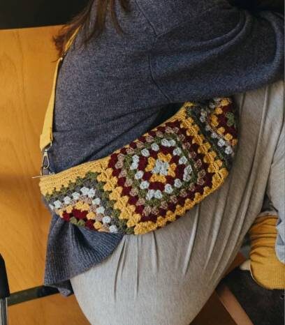 В желтом оттенке