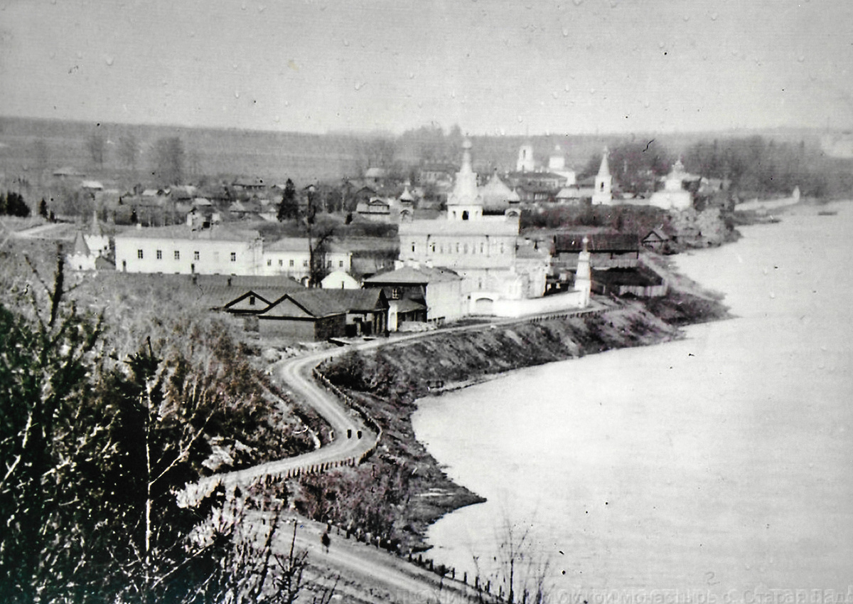 Вид на Староладожский Никольский мужской монастырь, фото конец XIX в.