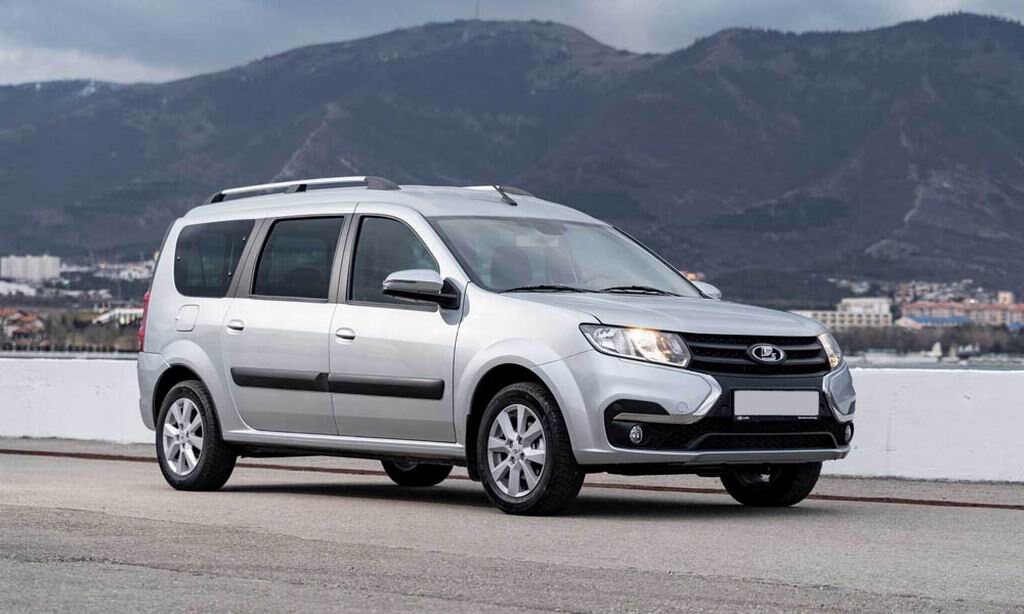 "Лада Ларгус"