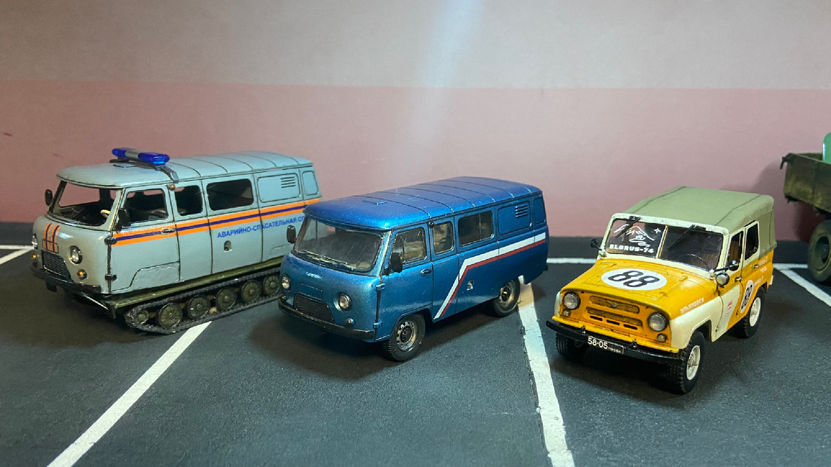 Нетипичная коллекция Фон Крафта. Масштаб: 1/43; Производитель: "Звезда". Фото из личного архива автора, © 2025 год