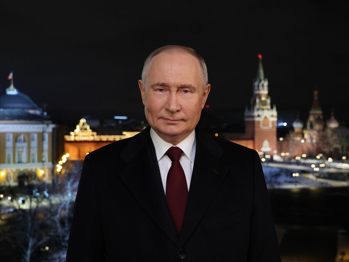    Новогоднее обращение президента России Владимира Путина, 31 декабря 2023 года | © РИА Новости / POOL