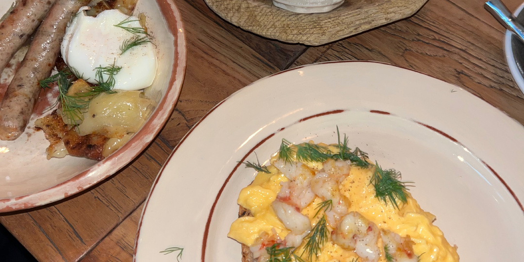 Завтраки до 16:00 в центре Москвы 📍Pinch