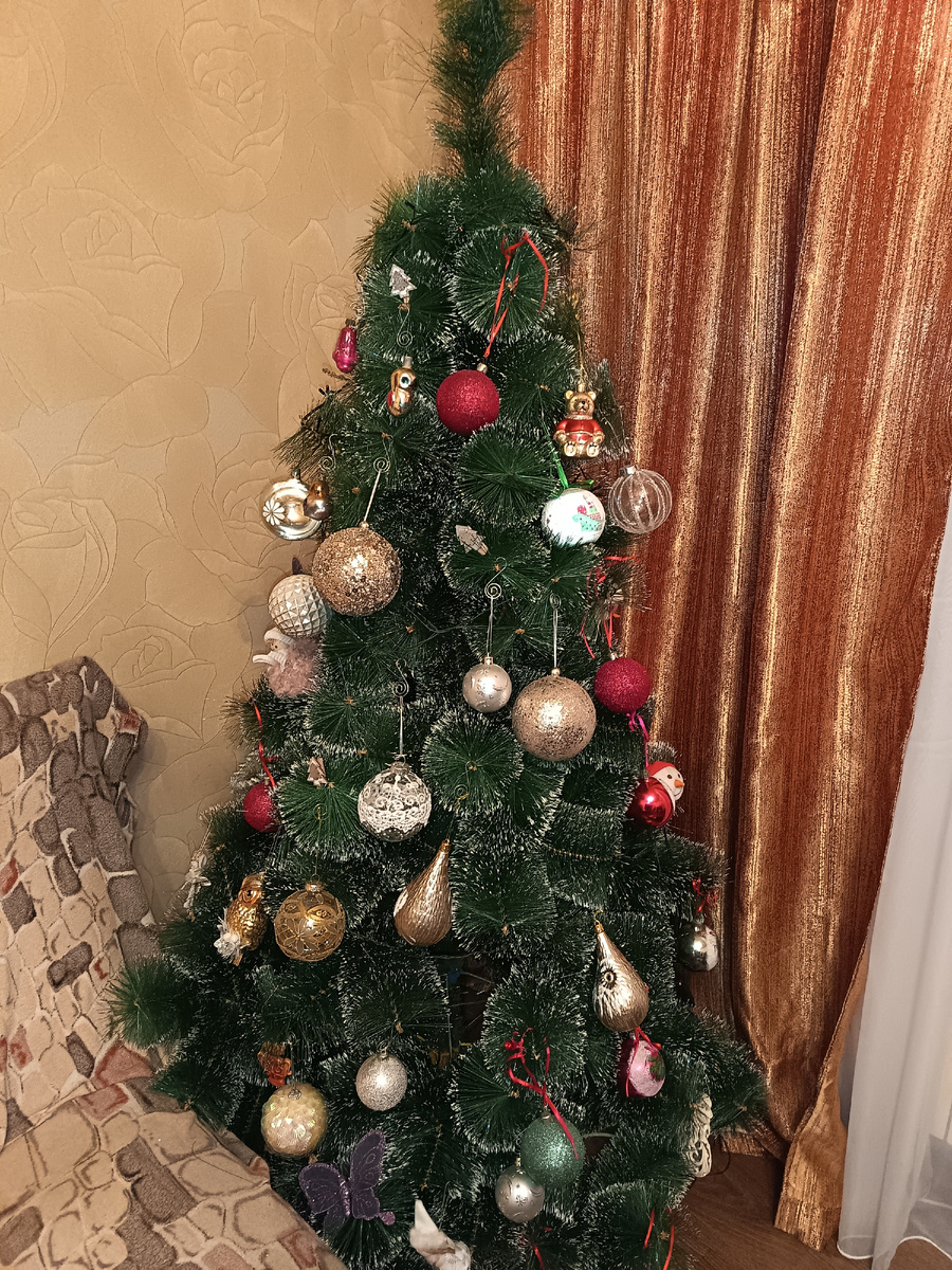В следующем году хочу купить новую ёлку