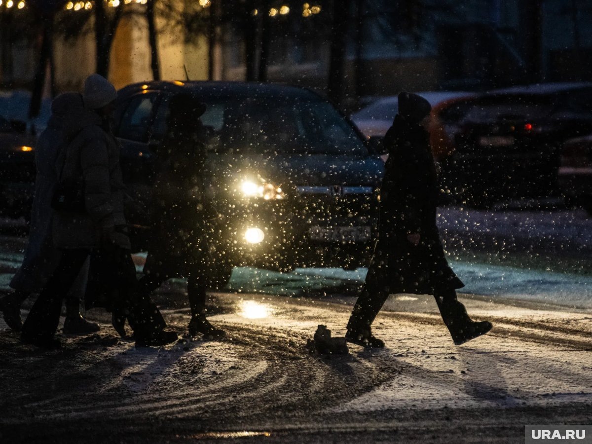     Пожилая женщина страдает потерей памяти (архивное фото)