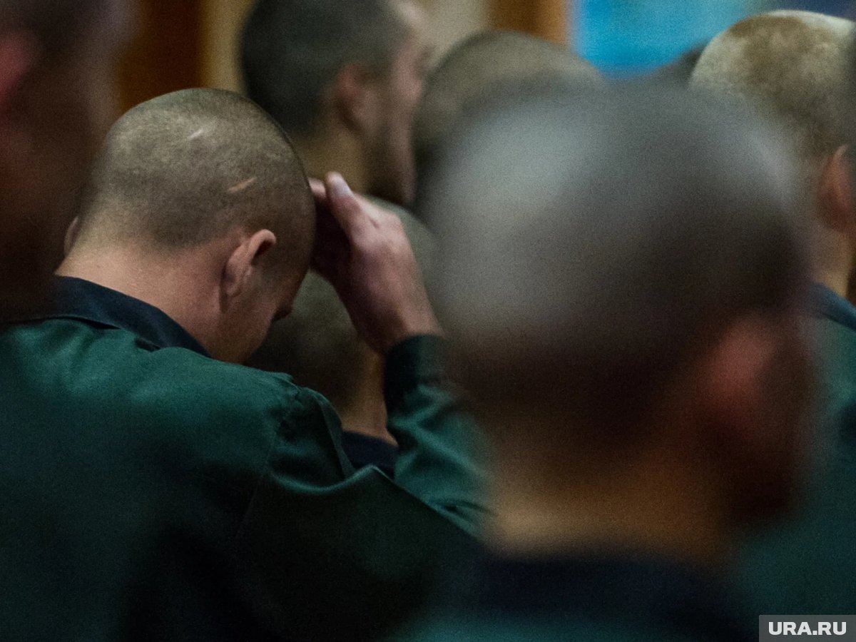     Уральские зеки слепили снежные фигуры (архивное фото)