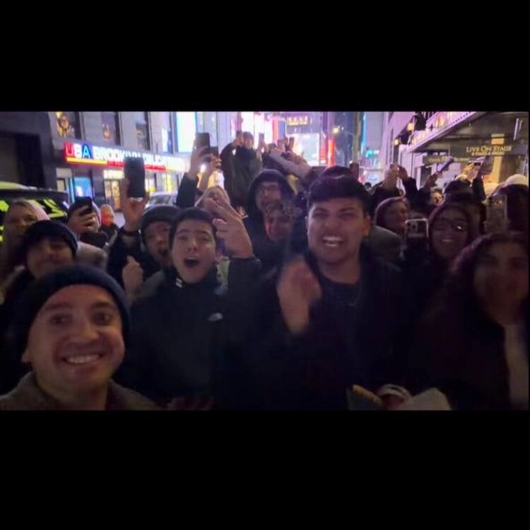 ФОТО: Instagram Тома Фелтона (запрещенная в России соцсеть; принадлежит компании Meta, признанной экстремистской организацией и запрещенной в РФ)📷
