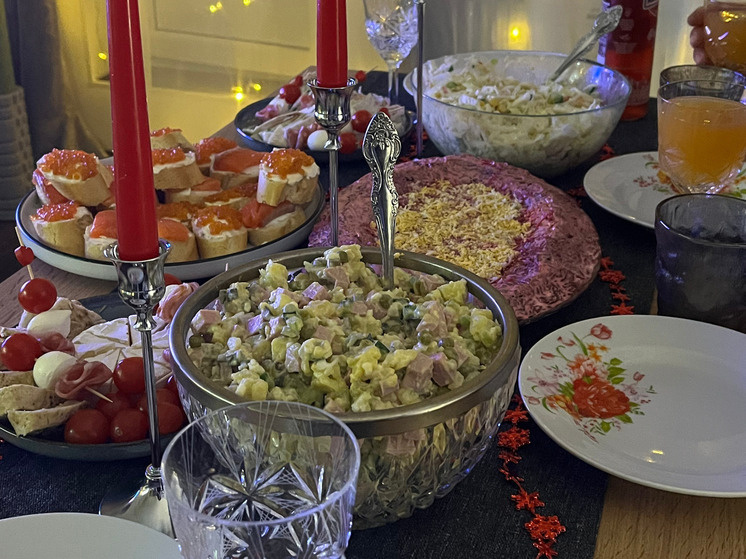     Новогодний стресс возникает из-за гонки за «идеалом». Фото: Архив МК в Великом Новгороде