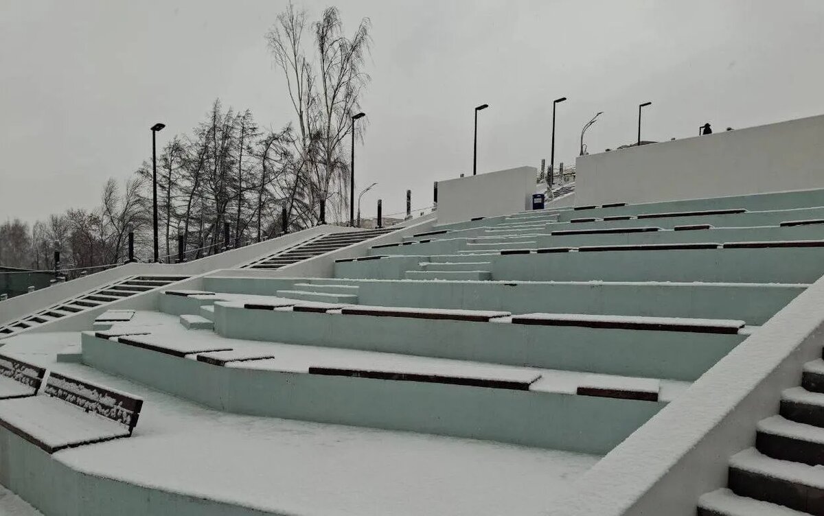    Основной этап реконструкции пешеходной эстакады у Центральной площади завершили в Ижевске