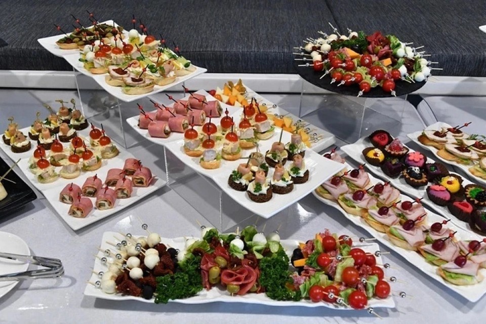    Юрист сказал, грозит ли белорусам ответственность за шумное застолье на Новый год. Снимок носит иллюстративный характер. Михаил ФРОЛОВ