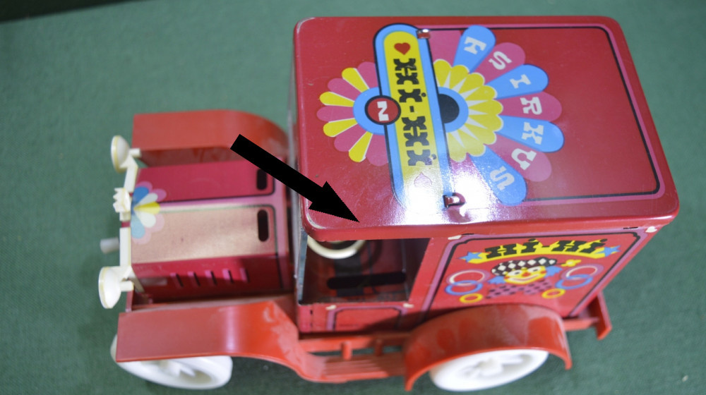    Вы не поверите, из чего были наши игрушки в детстве!