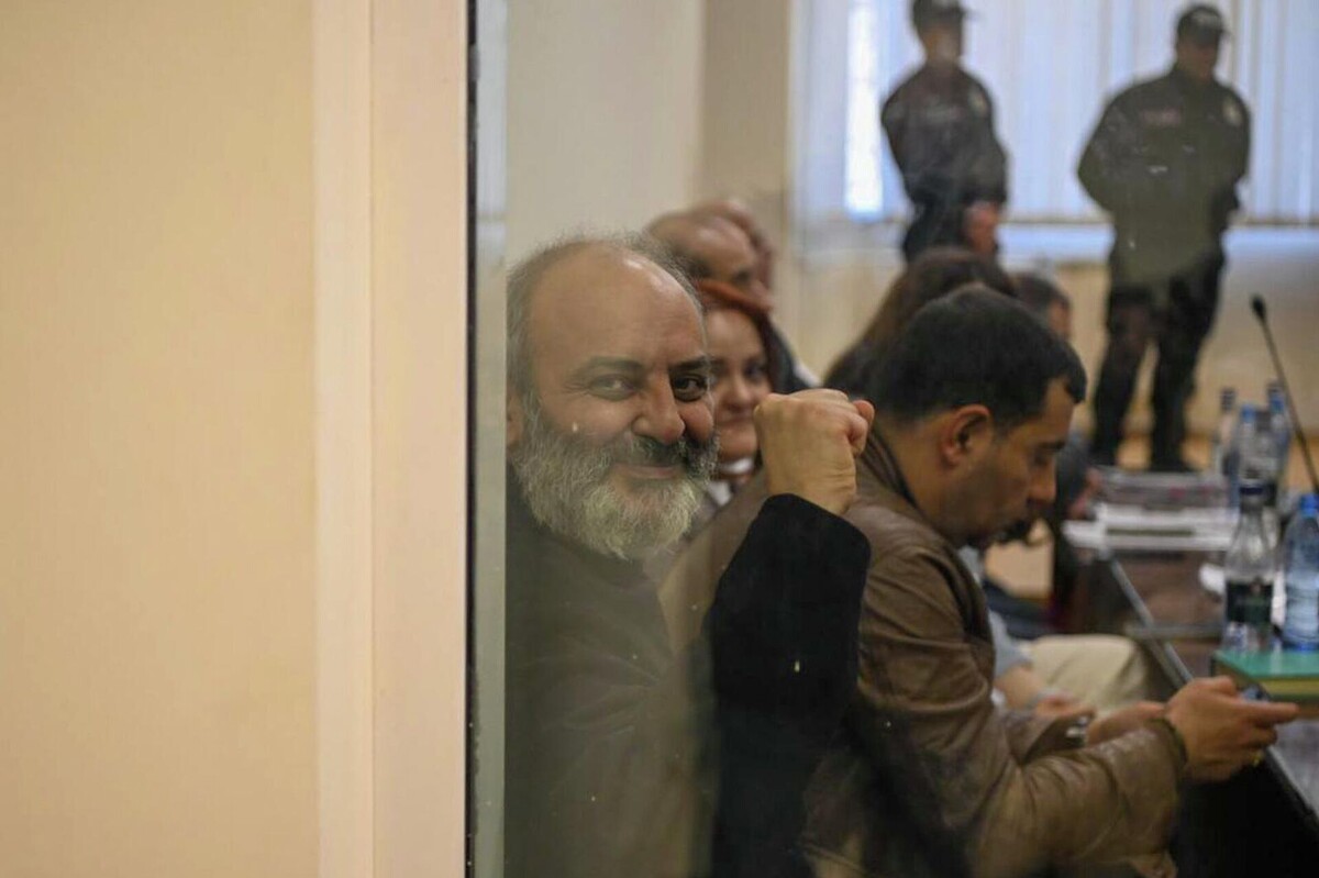 Баграт Галстанян во время судебного заседания по делу участников "Священной борьбы" (27 ноября 2025). Еревaн © Sputnik