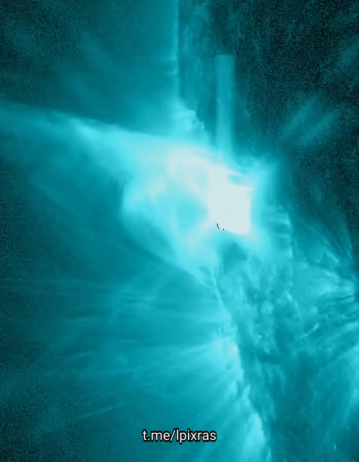 Солнечная вспышка M5.1 от 27 декабря 2025 годаФото: скриншот видео xras.ru