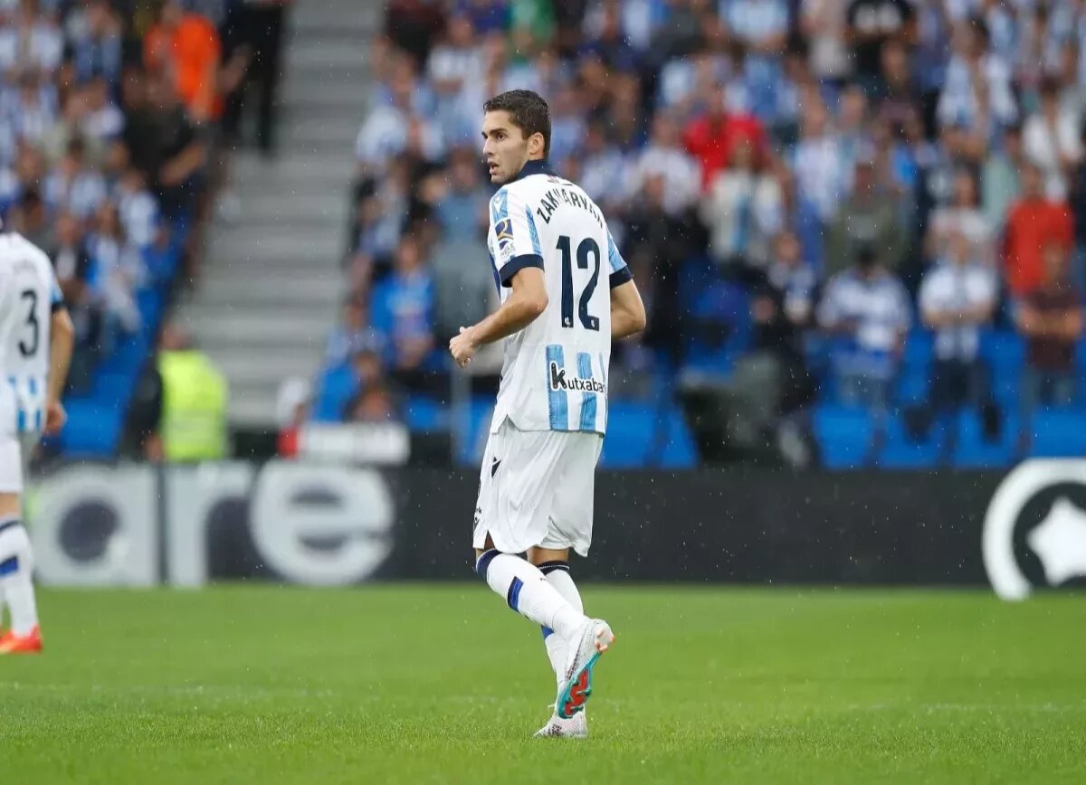     Fichajes о разочаровывающем Захаряне: талантливый россиянин оказался в «Реал Сосьедаде» не в то время