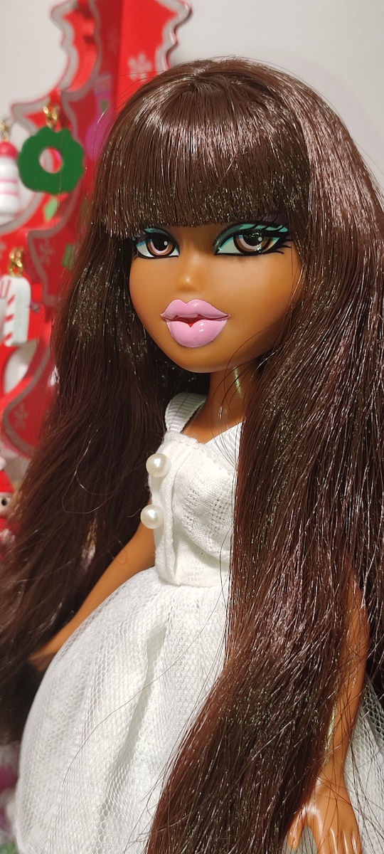 Кукла Bratz