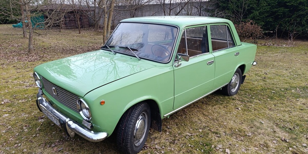 Короли российских дорог: какая Lada продавалась лучше всех и топ-3 самых массовых моделей за историю