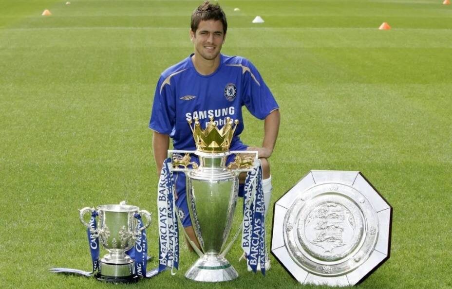    Джо Коул в составе «Челси» одержал много больших побед, но мог выступать не в АПЛ, а в РПЛ – за ЦСКА. Фото: Соцсети «Челси»