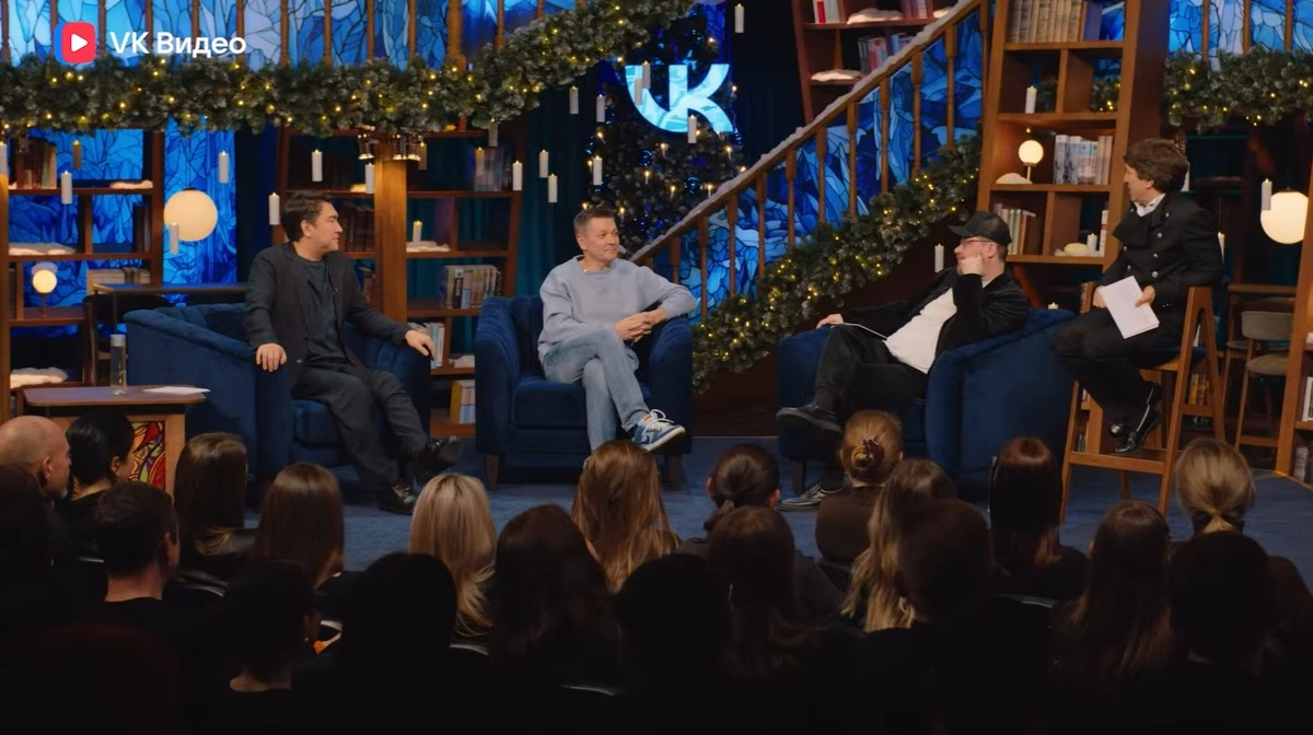 "Дороха не возьмут в космонавты. У него татуировка есть" - Гарик Харламов. Из 97-го выпуска шоу  "Кстати"