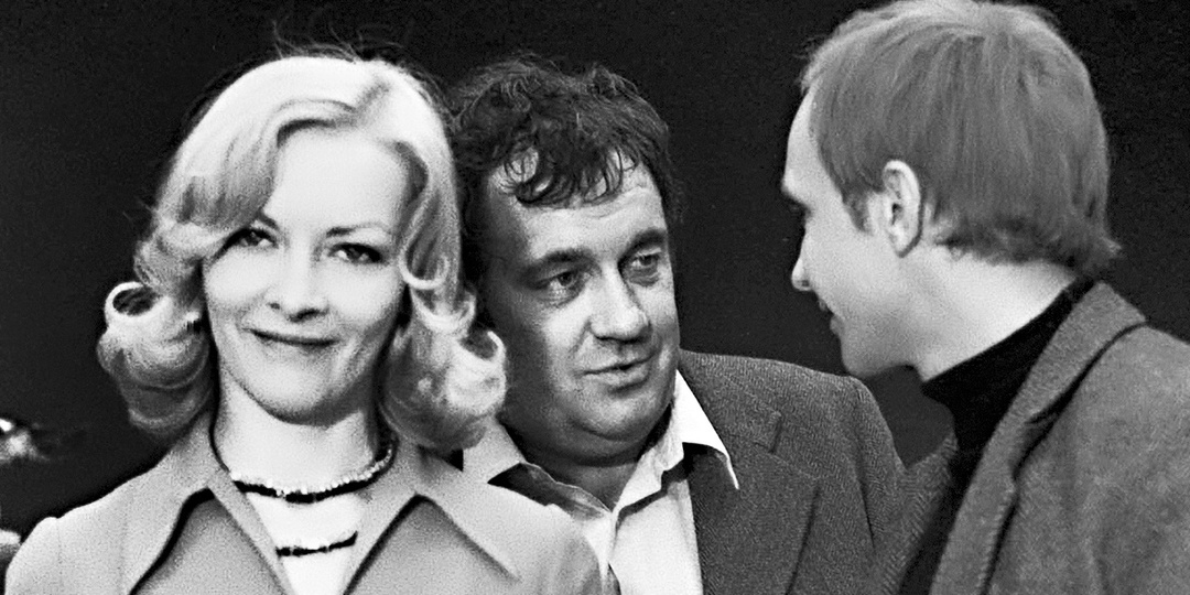 1 января 1976 года советские зрители впервые увидели телевизионный фильм "Ирония судьбы, или с легким паром!"