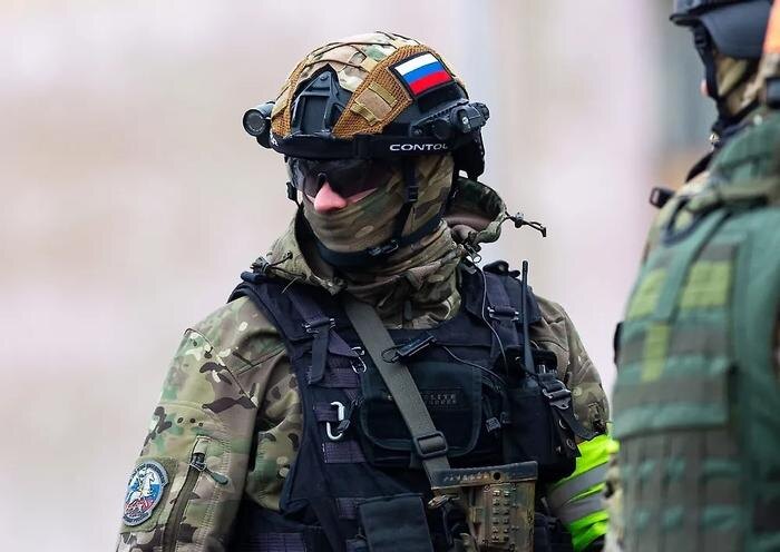 Обложка © Shutterstock / FOTODOM / Dmitriy Kandinskiy