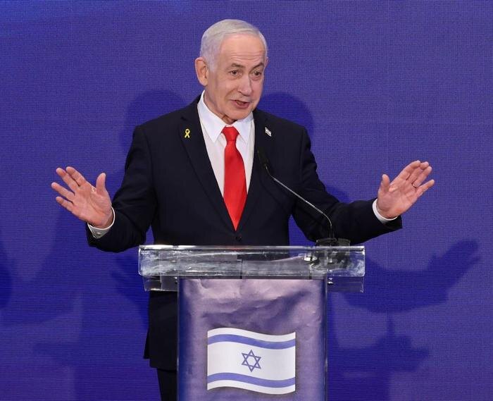 Обложка © ТАСС/EPA/POOL/ABIR SULTAN