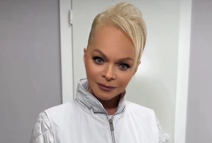 Обложка © Instagram (признан экстремистской организацией и запрещён на территории Российской Федерации) / larisa.dolina.official