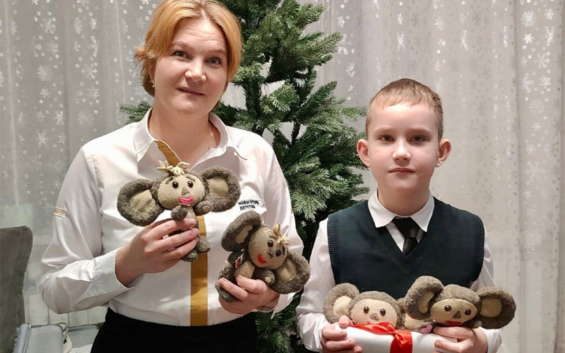 Томские лицеисты провели новогоднюю гуманитарную акцию «Подарки для СВОих»