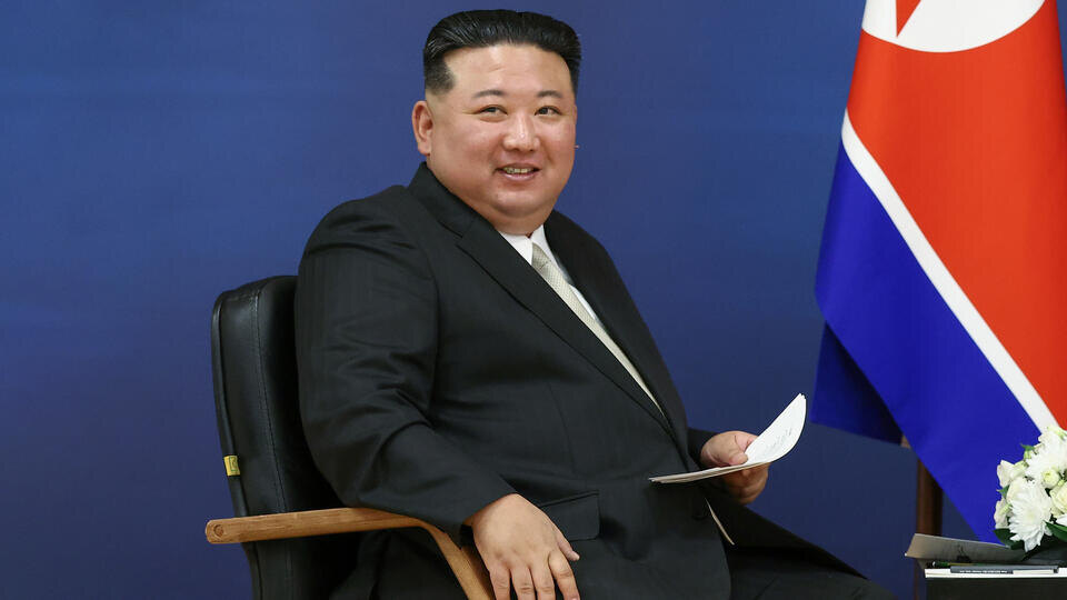    Ким Чен Ын поздравил с Новым годом военных КНДР, служащих в России РИА Новости/Артем Геодакян/POOL