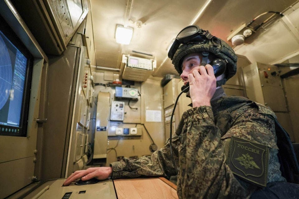    Силы ПВО за ночь сбили 168 украинских беспилотников над регионами РФ. Фото: Александр Река/ ТАСС