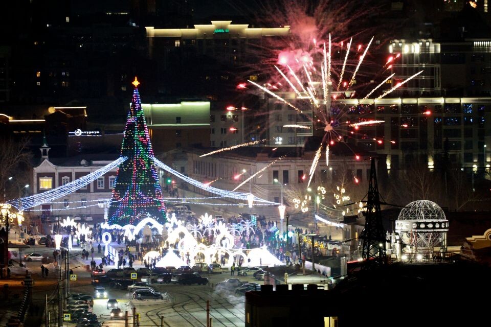    Новогодняя ночь в Барнауле. Источник: Олег Укладов