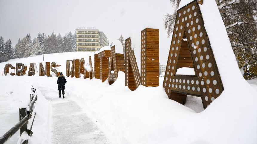    Фото: JEAN-CHRISTOPHE BOTT/ТАСС