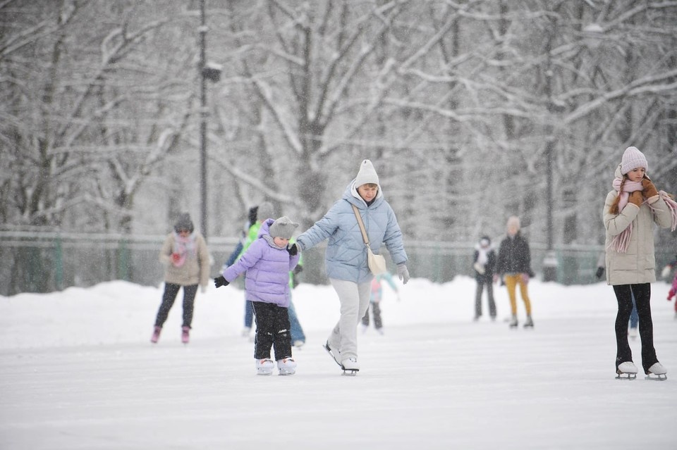    Настоящая зимняя сказка опустилась на Петербург в Новый год. Алексей БУЛАТОВ