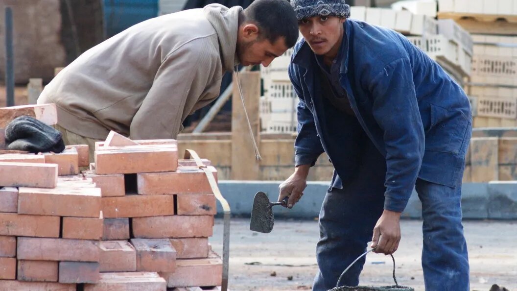    Фото: царьград/мигранты.