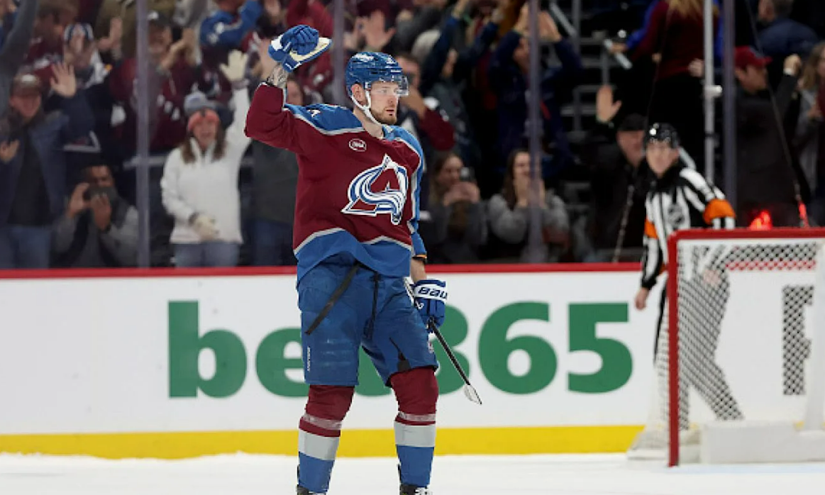 Валерий Ничушкин забил три гола в ворота "Сент-Луиса". Фото: соцсети