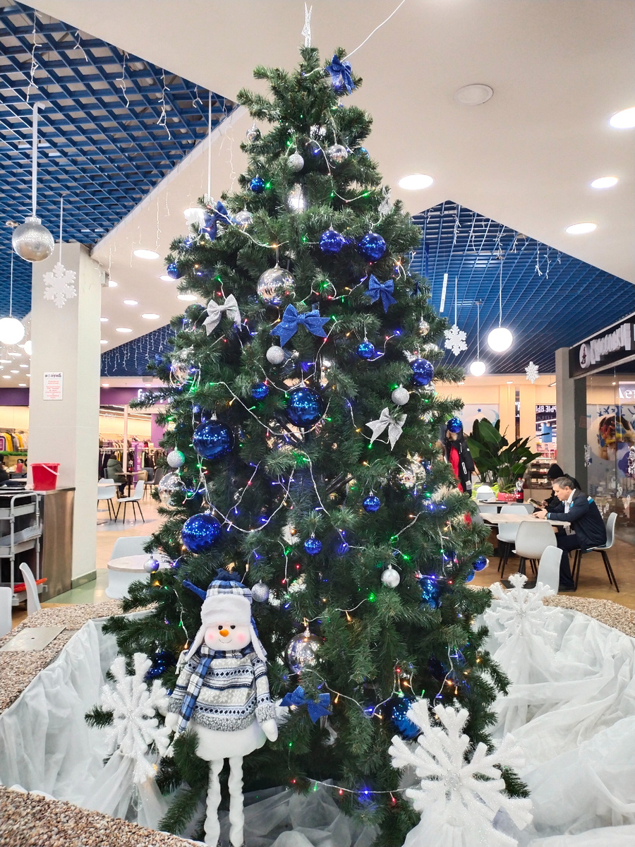 фото автора. Атмосфера праздника (31 декабря 2025 время 18:16)