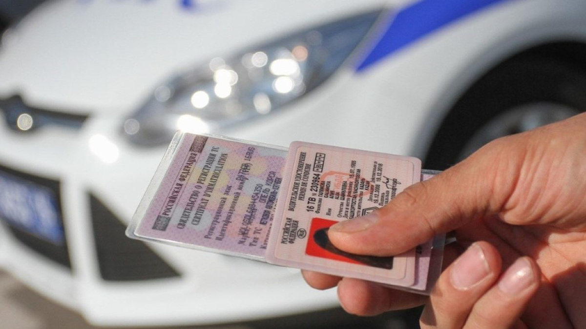 Старые права больше не продлеваются: как правильно заменить водительское удостоверение